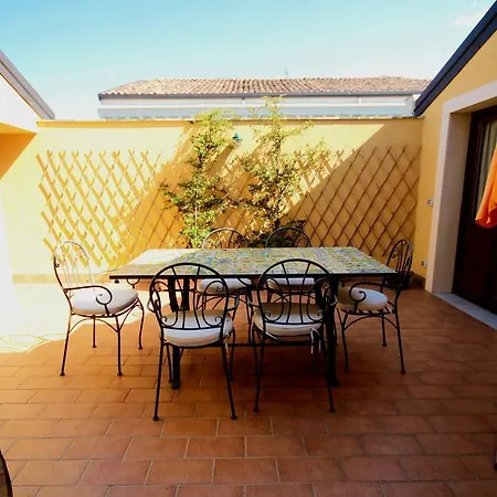 Bed and breakfast Almarina 3*