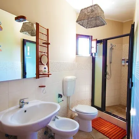 Bed and breakfast Almarina 3*